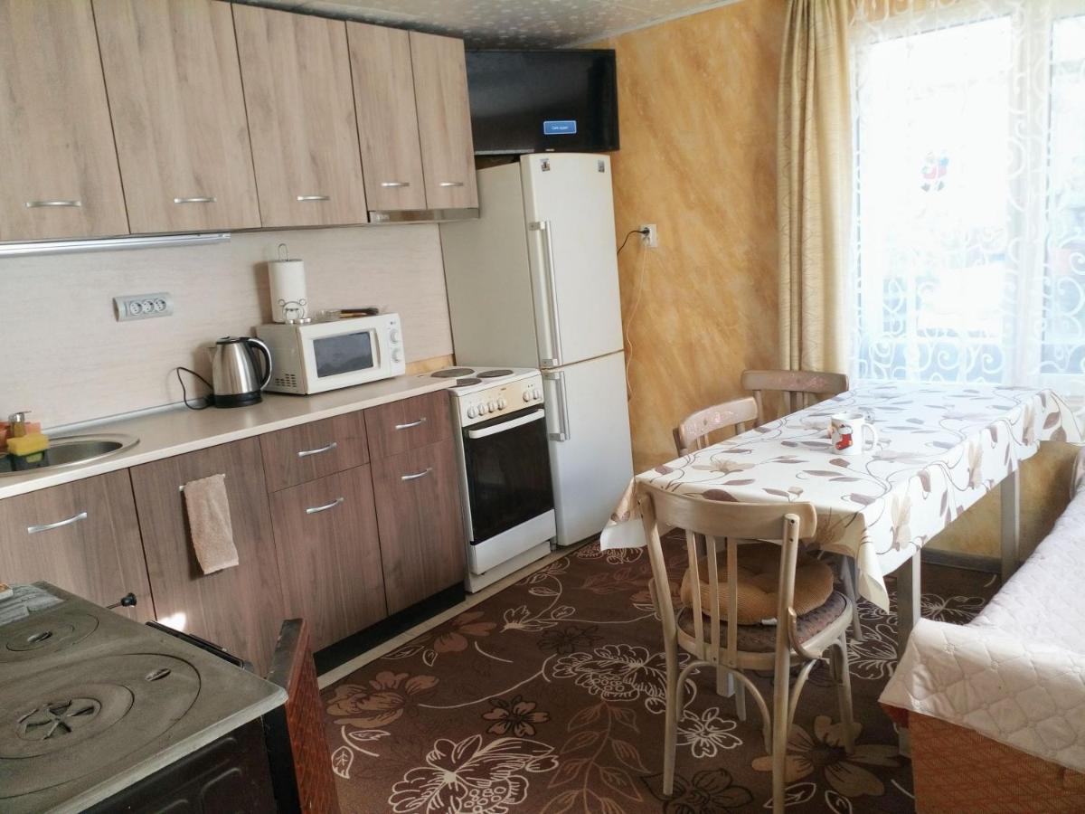 Guest House Emiliya Ovchartsi  Exterior photo